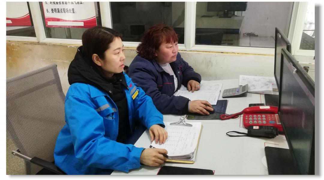 凝心聚力推動(dòng)新疆宜化全面復(fù)產(chǎn)(圖5) 凝心聚力推動(dòng)新疆宜化全面復(fù)產(chǎn)(圖5)