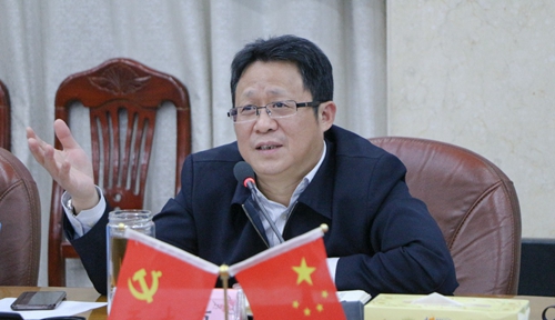 宜化集團(tuán)傳達(dá)學(xué)習(xí)全國(guó)、湖北省和宜昌市安全生產(chǎn)電視電話會(huì)議精神(圖2) 宜化集團(tuán)傳達(dá)學(xué)習(xí)全國(guó)、湖北省和宜昌市安全生產(chǎn)電視電話會(huì)議精神(圖2)