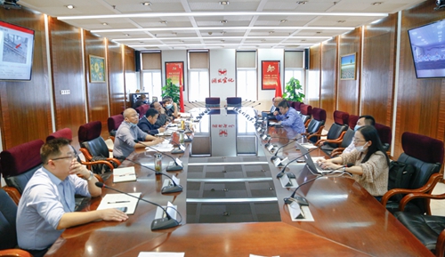 集團9月份安全環(huán)保例會強調(diào)：堅持安全第一 緊扣“細(xì)”“嚴(yán)”二字抓好雙節(jié)期間安全生產(chǎn)(圖1)