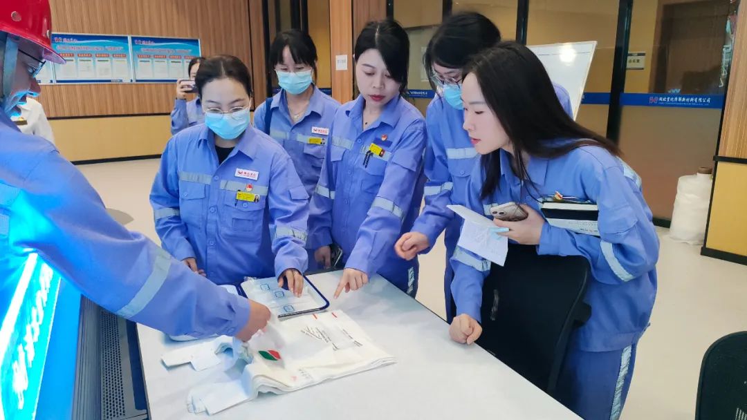 參觀新項目感受新變化更添新干勁！股份公司組織青年職工交流座談