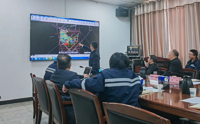 王大真帶隊現場調度楚星公司搬遷升級改造項目和田家河園區項目建設(圖1) 王大真帶隊現場調度楚星公司搬遷升級改造項目和田家河園區項目建設(圖1)