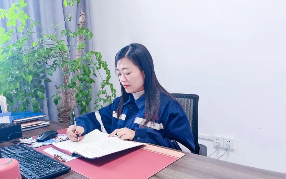 【三八特輯】科技研發(fā)公司梁慎平：篤行不怠勤耕耘，立足崗位勇?lián)?dāng)(圖3)