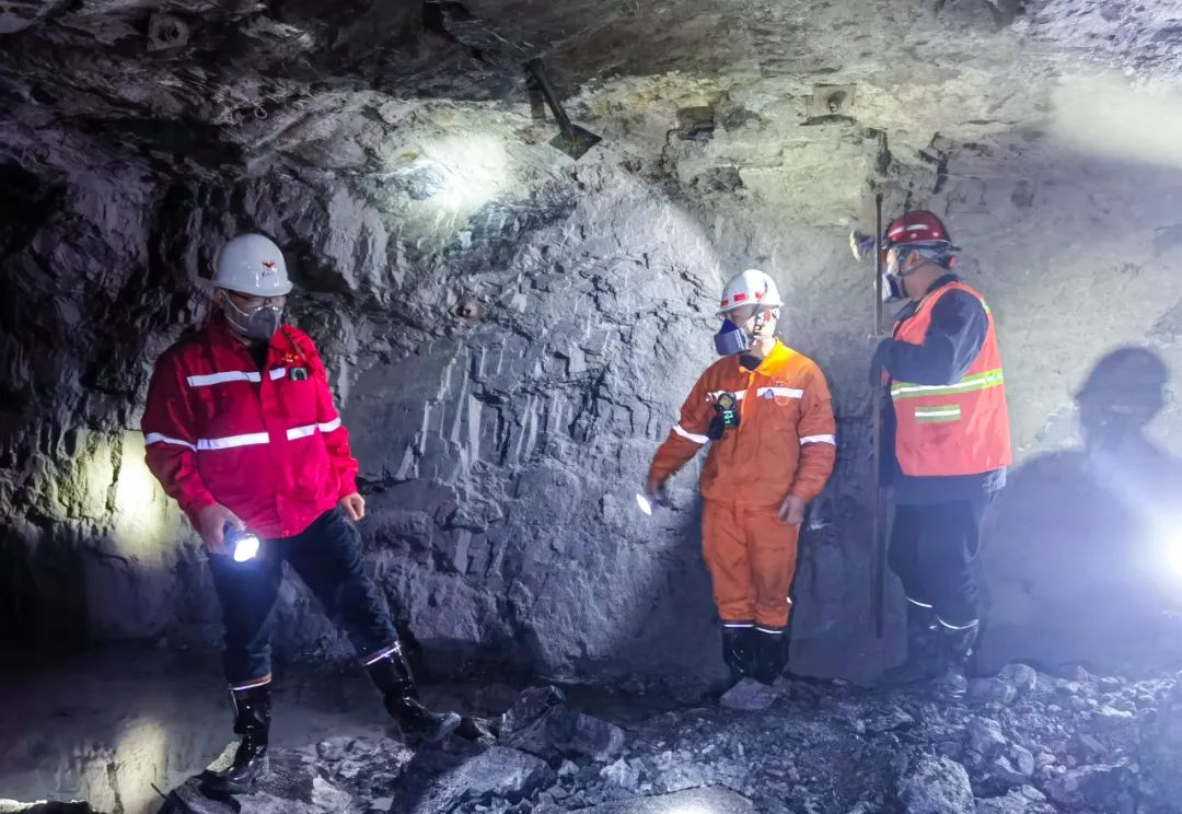 宜化礦業(yè):推行定責(zé)管理,筑牢安全防線(圖2) 宜化礦業(yè):推行定責(zé)管理,筑牢安全防線(圖2)