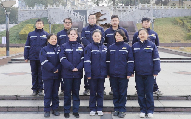 喜報！全國表彰，股份公司猇亭片區電解四班榜上有名！(圖1)