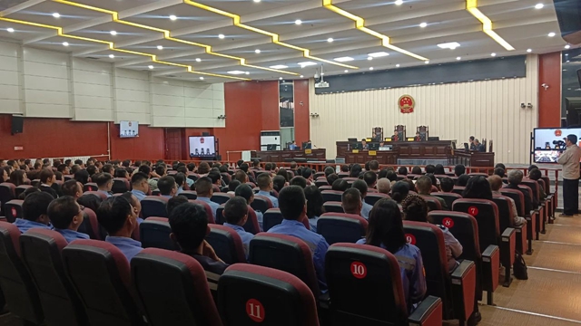 青海宜化：旁聽庭審敲警鐘，紀(jì)法紅線記心間