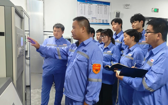 宜化大學生新工完成崗前培訓，開啟職業(yè)新篇章(圖1)