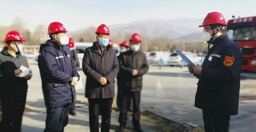 青海省委常委、省總工會主席馬吉孝到青海宜化調研慰問