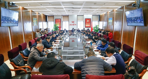 集團(tuán)行政辦公會強(qiáng)調(diào)要嚴(yán)格做到“四個切實(shí)”